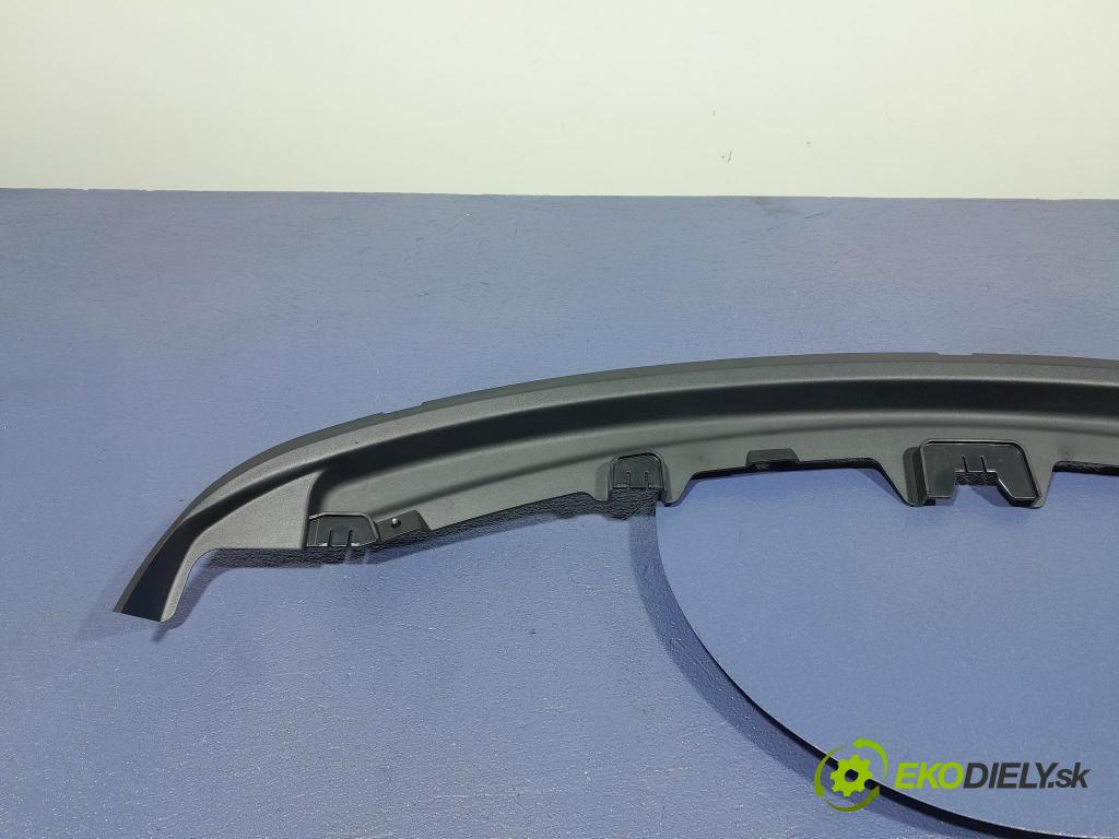 Bmw Seria 2 2021 kryt Plast: Interiéry: 7475714