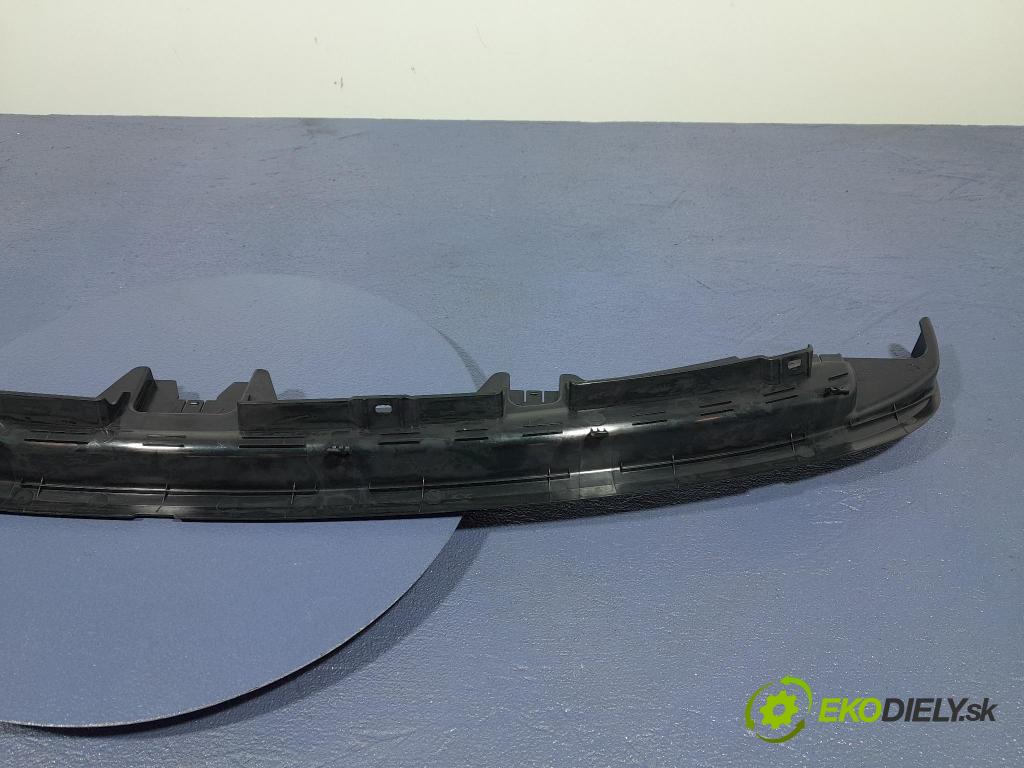 Bmw Seria 2 2021 kryt Plast: Interiéry: 7475714