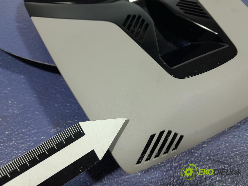 Bmw Seria 2 2021 Svietidlá: Vnútri: