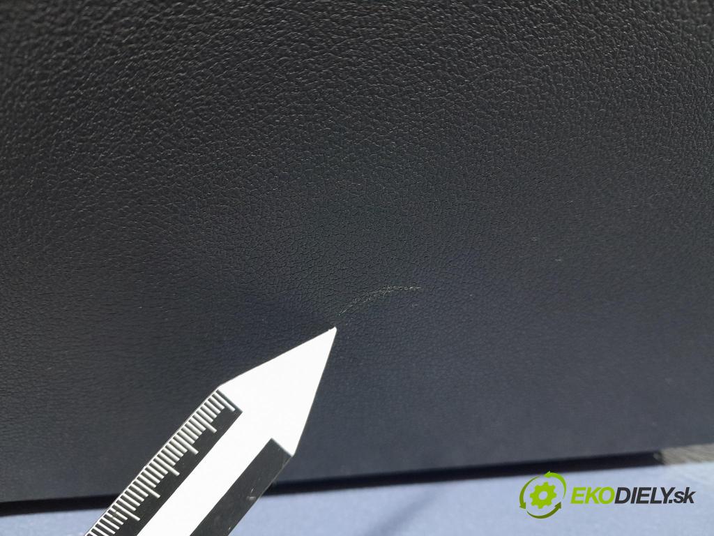 Bmw Seria 2 2021 kastlík 7937981