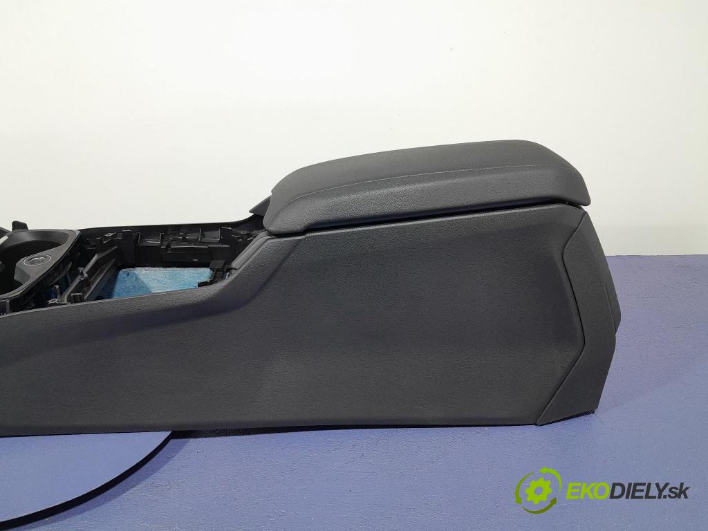 Bmw Seria 2 2021 loketní opěrka