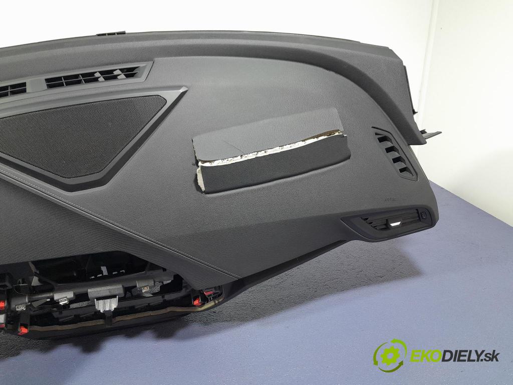 Bmw Seria 2 2021 kokpit,pristrojová doska