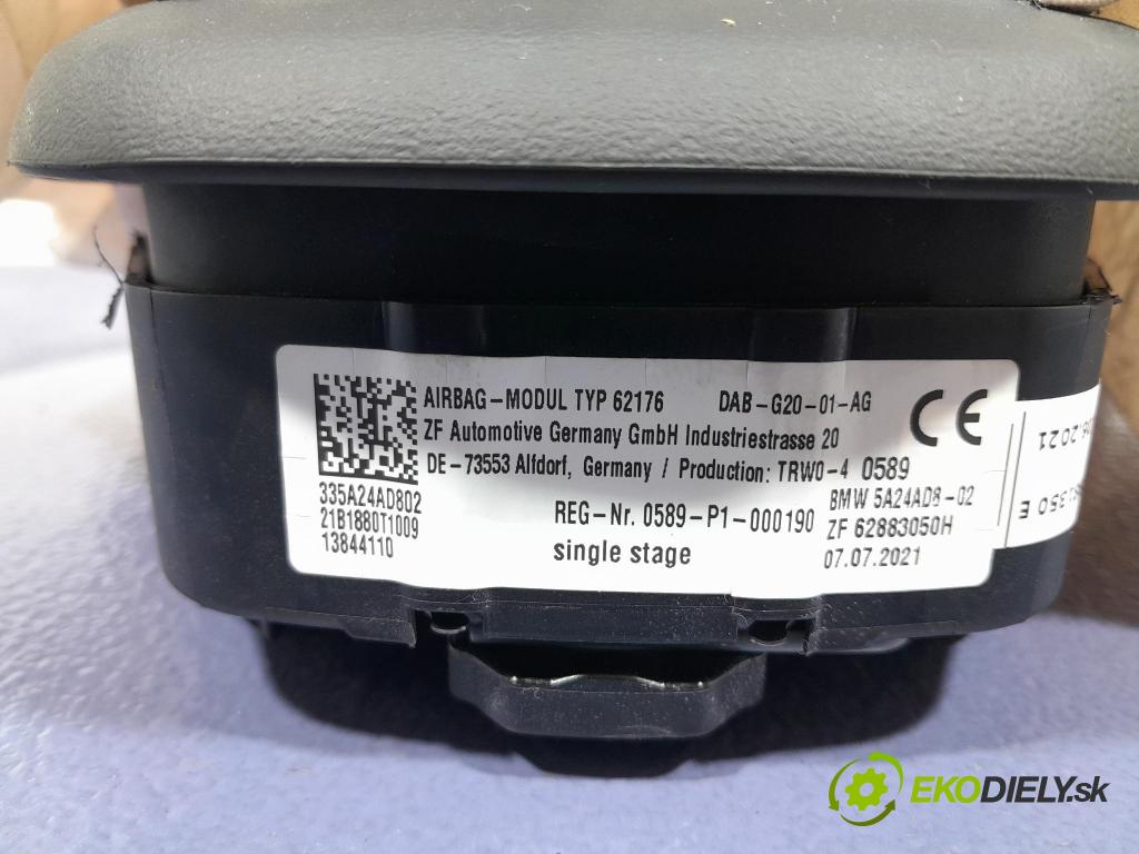 Bmw Seria 2 2021 kokpit,pristrojová doska