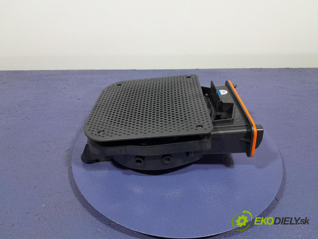 Bmw Seria 2 2021 Reproduktor / Subwoofer: 7927999