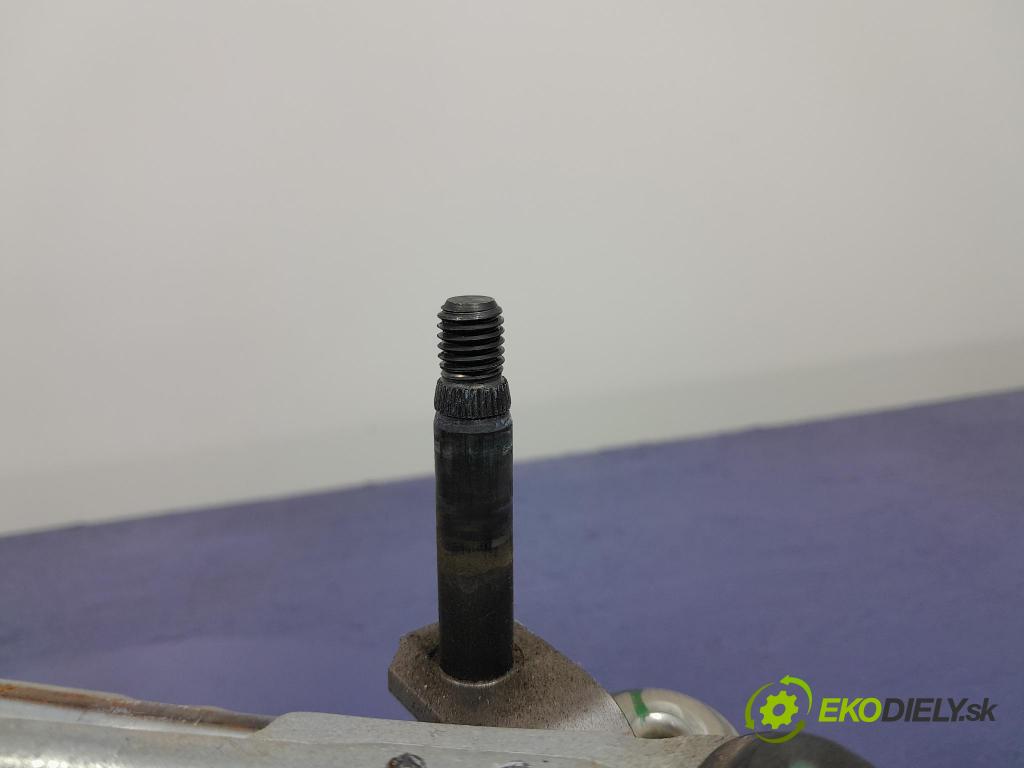 Bmw Seria 2 2021 mechanizmus motor: Stierače: Predné 7453953