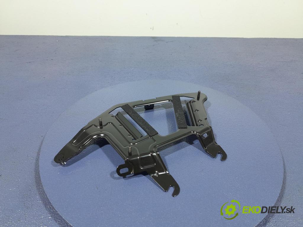 Bmw Seria 2 2021 Zesilovač: 8794938