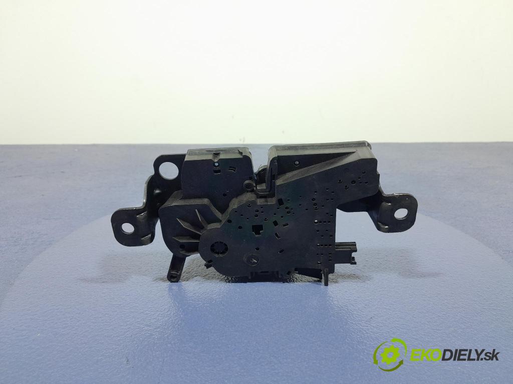 Bmw Seria 2 2021 zámek Klapky: kufr 7383283