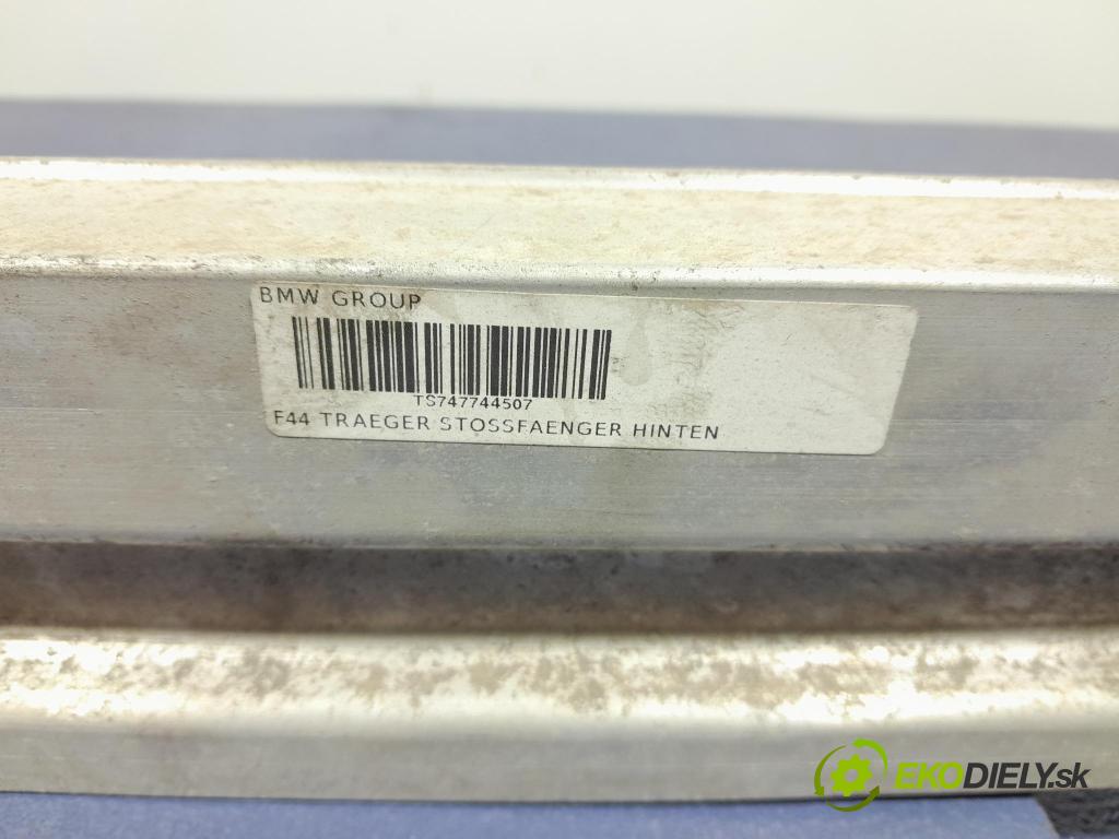 Bmw Seria 2 2021 výztuha narazník Zad: 7477445