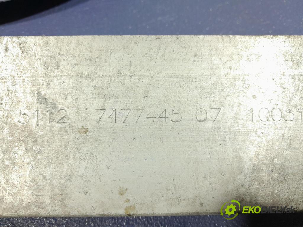 Bmw Seria 2 2021 výstuha narazník zad 7477445