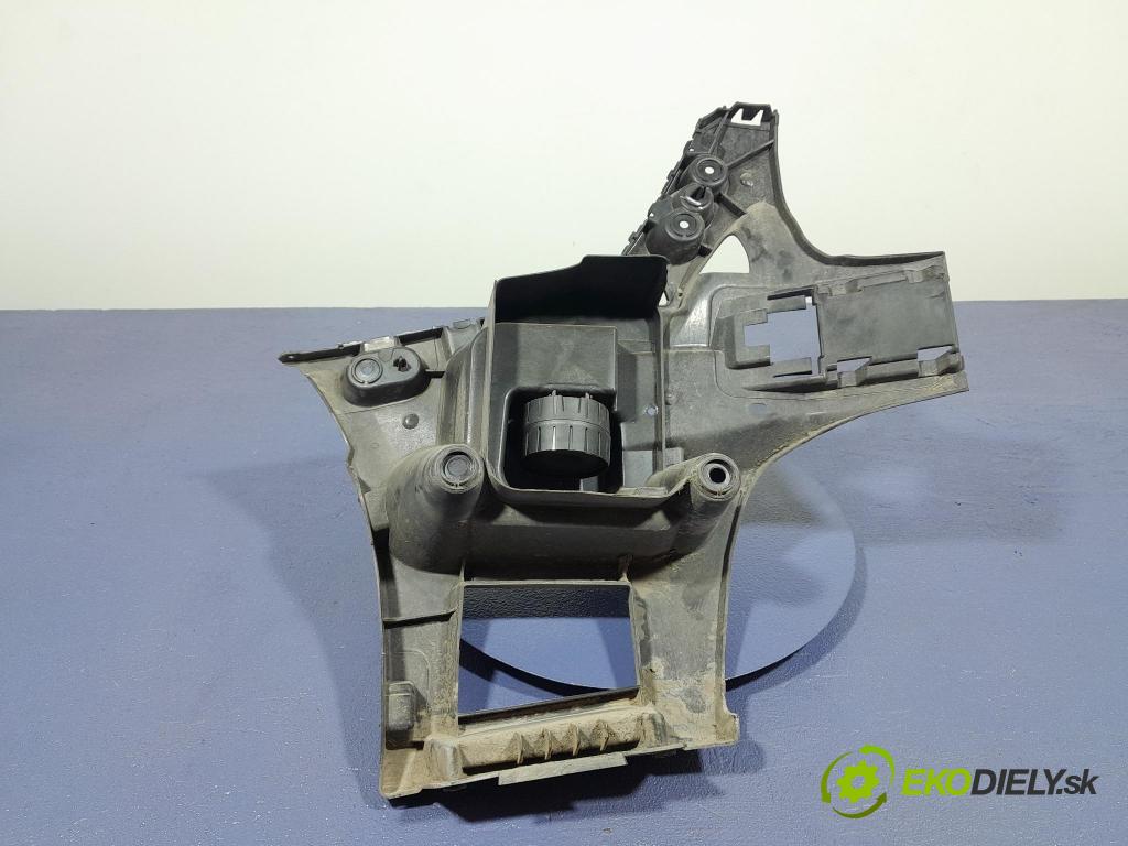 Bmw Seria 2 2021 Upevnenie: narazník 7477436