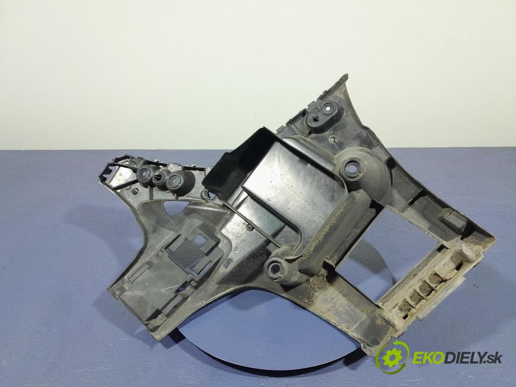 Bmw Seria 2 2021 Upevnenie: narazník 7477435