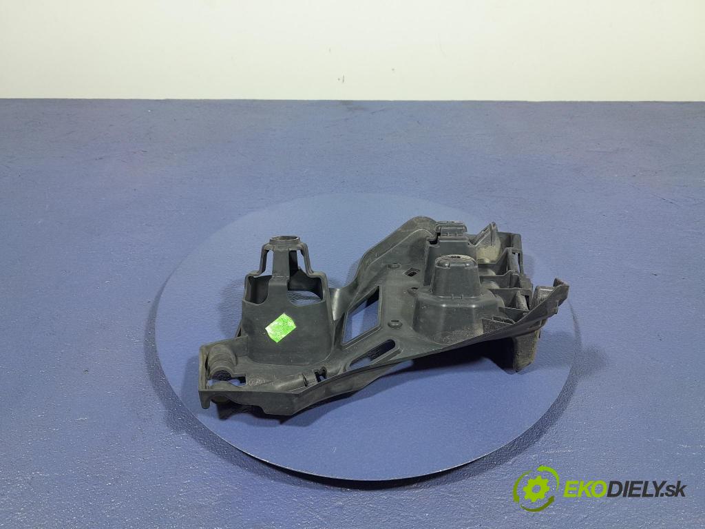 Bmw Seria 2 2021 Upevnenie: narazník 8494946