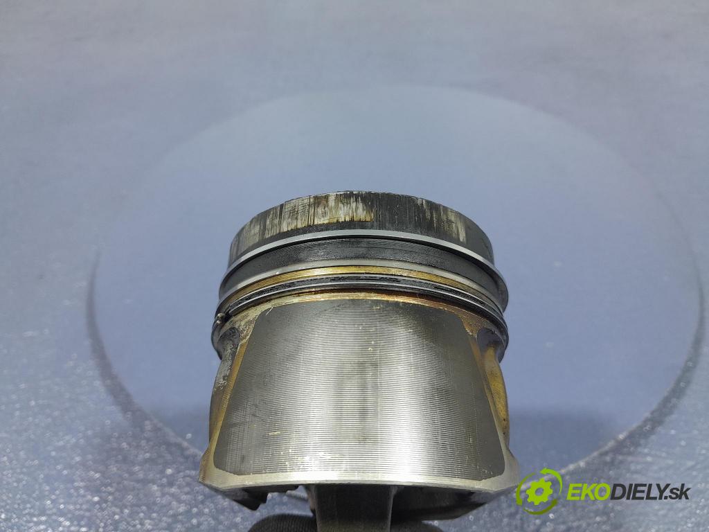 Vw Passat 2009 píst 