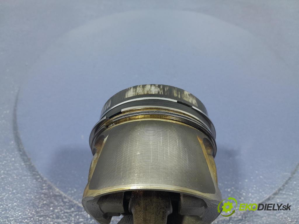 Vw Passat 2009 píst 