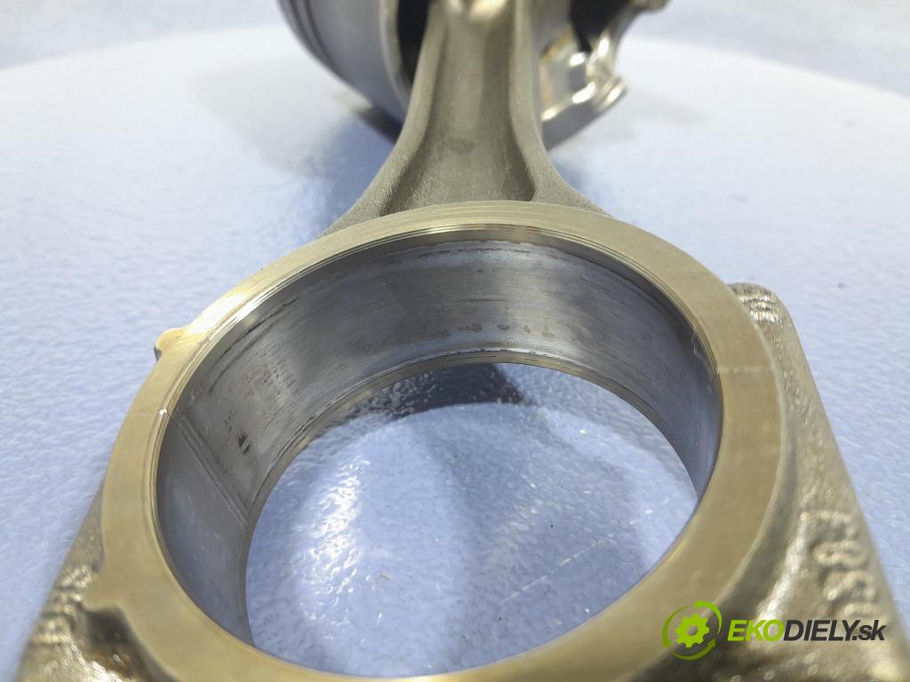 Vw Passat 2009 piest