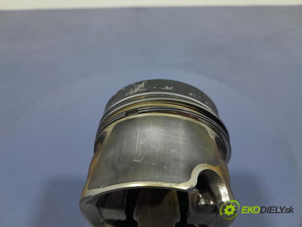 Vw Passat 2009 piest