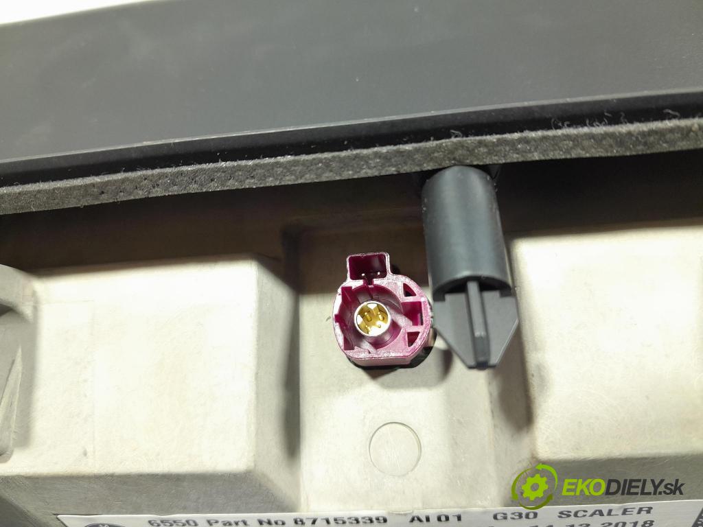 Bmw M5 2019 displej Radio / GPS 8715339