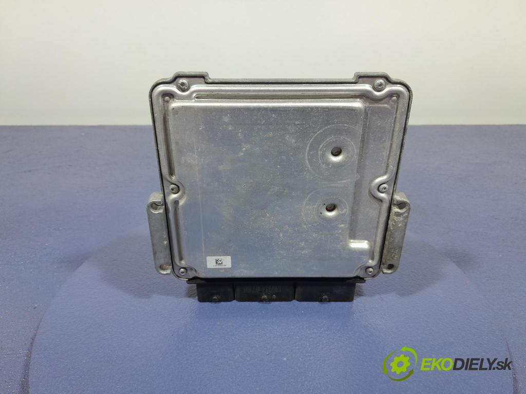 Renault Clio 2014 riadiaca jednotka Motor: 237102213R