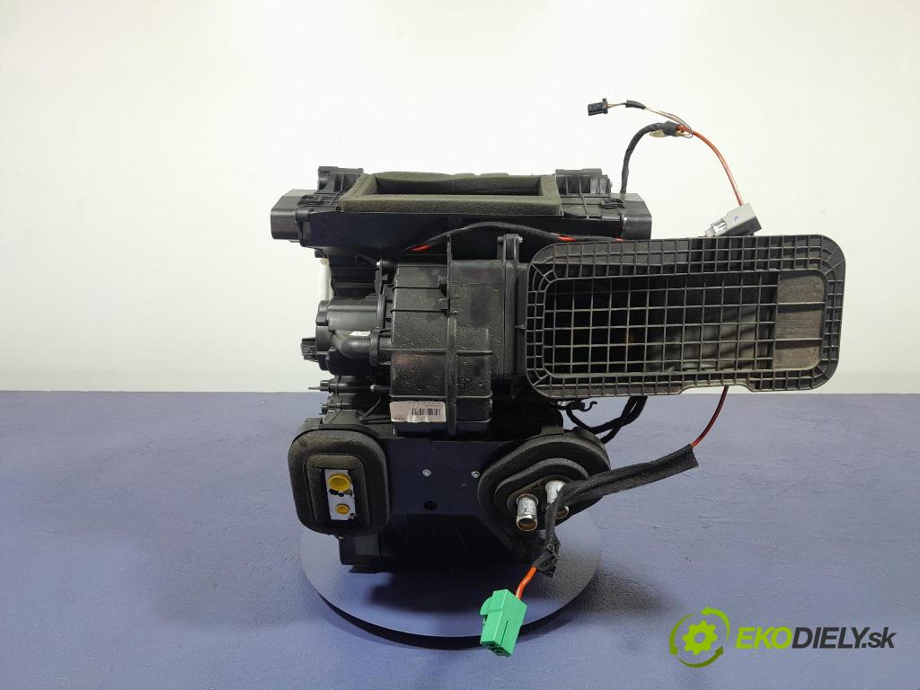 Renault Clio 2014 radiator 272706523R