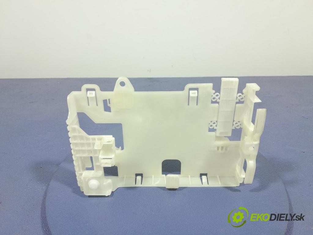 Bmw Seria 2 2021 riadiaca jednotka 6835856