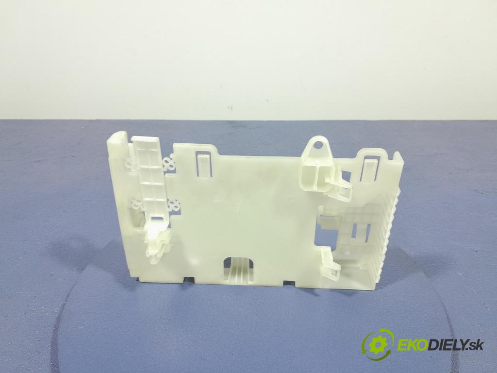 Bmw Seria 2 2021 riadiaca jednotka 6835856