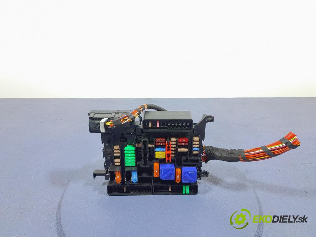 Bmw Seria 2 2021 skrinka Poistky: 9360501