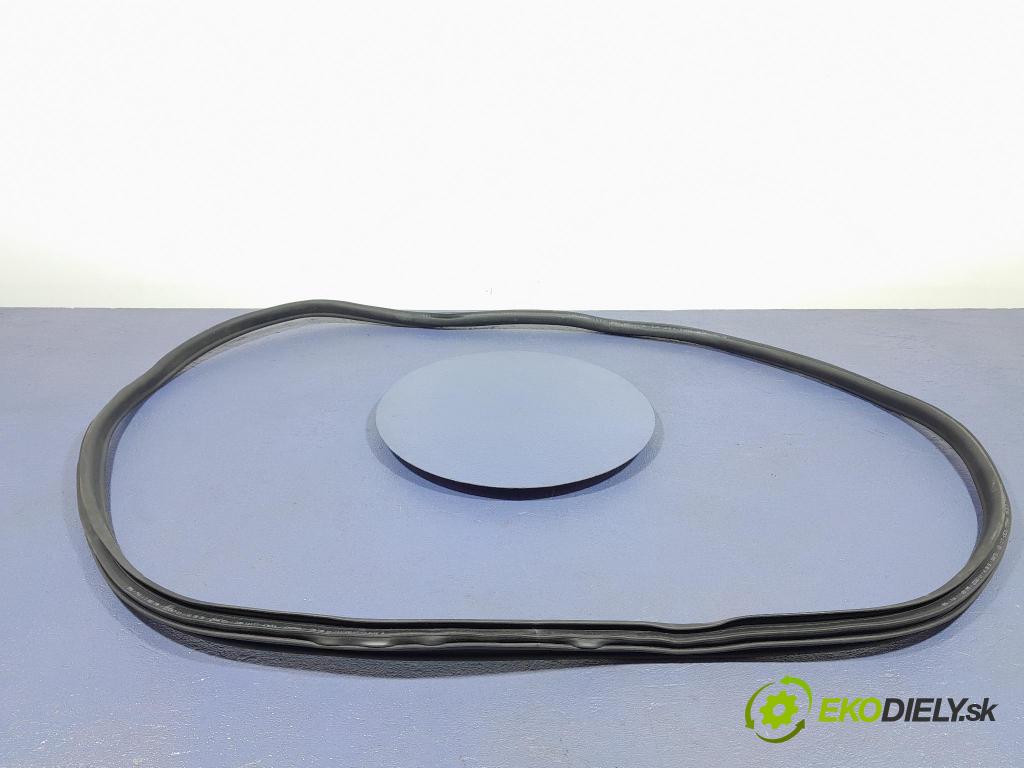 Bmw Seria 2 2021 Těsnění: dveře 7483095