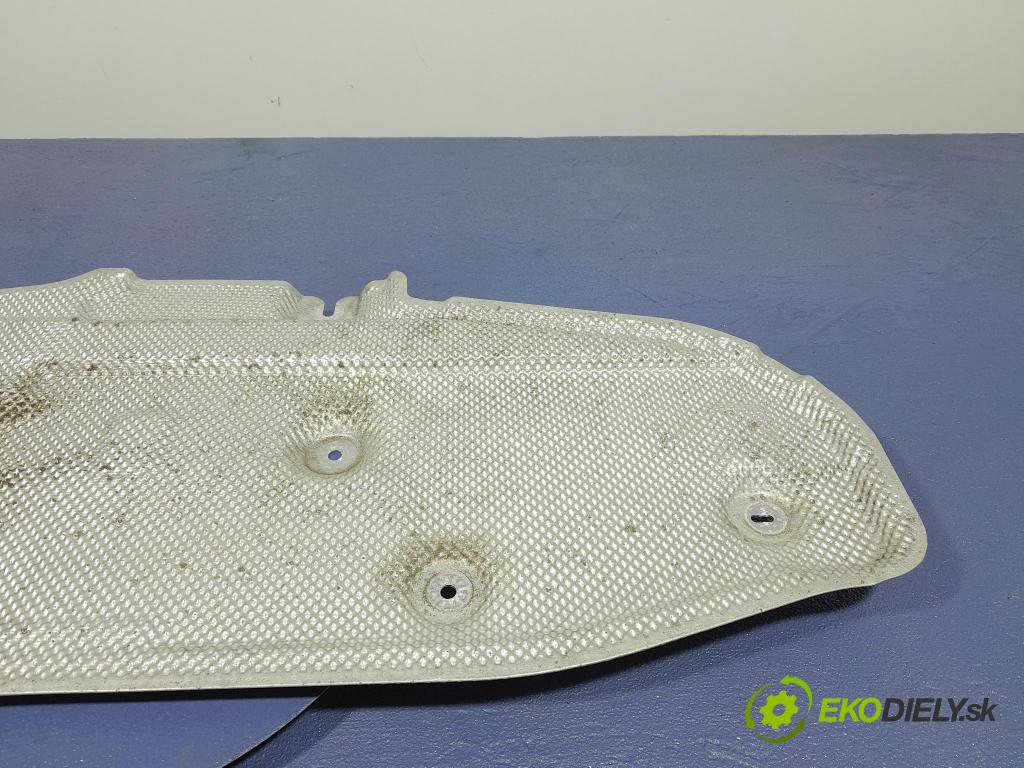 Bmw Seria 2 2021 kryt Tepelné: 9464545