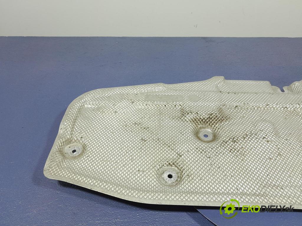 Bmw Seria 2 2021 kryt Tepelné: 9464545