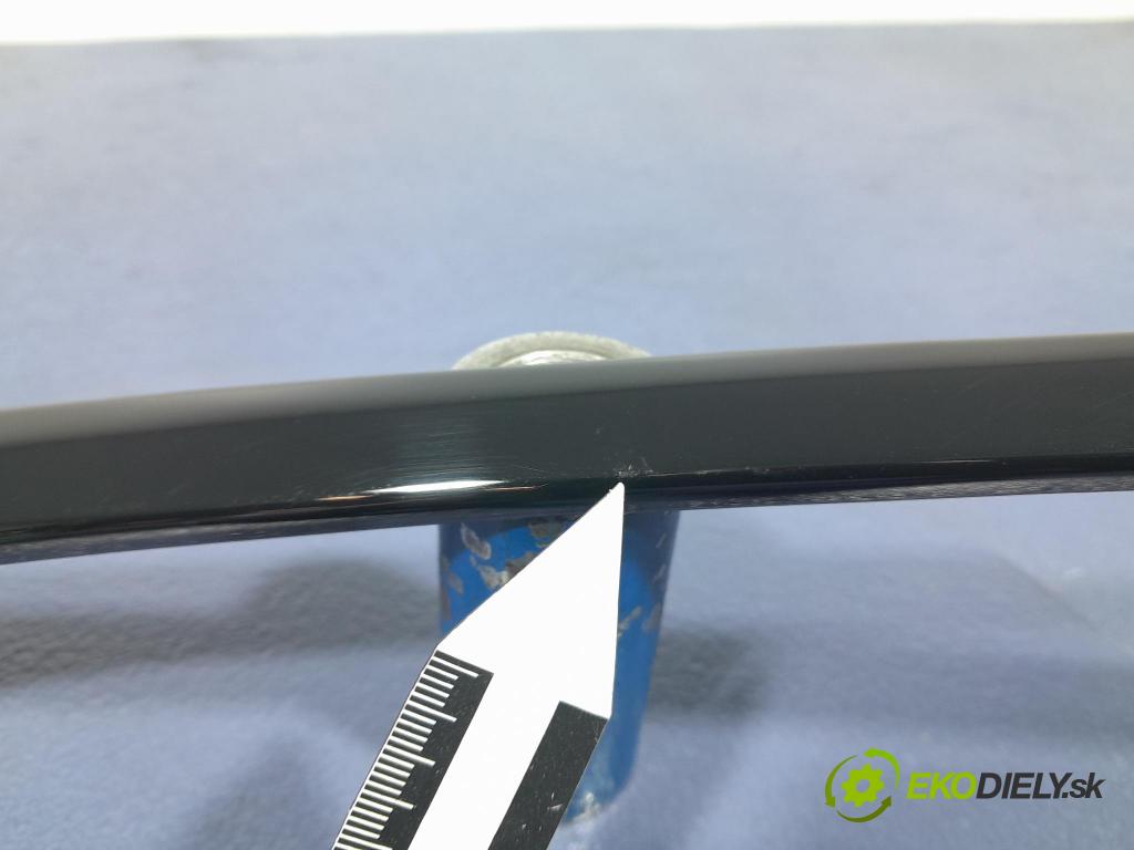 Bmw Seria 2 2021 lišta Dekoratívní: