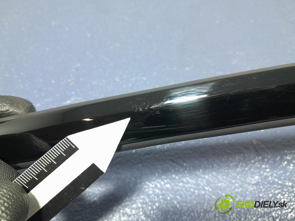 Bmw Seria 2 2021 lišta Dekoratívne: