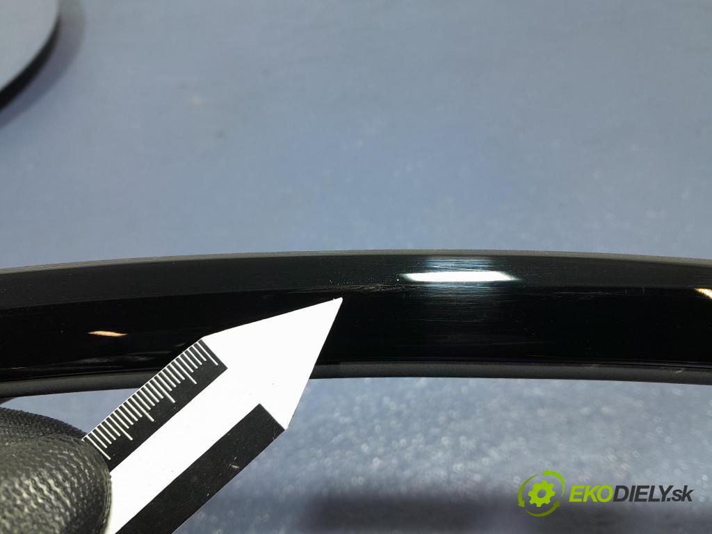 Bmw Seria 2 2021 lišta Dekoratívne: