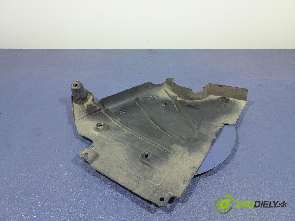 Bmw Seria 2 2021 kryt Plast: podvozek: 9883646