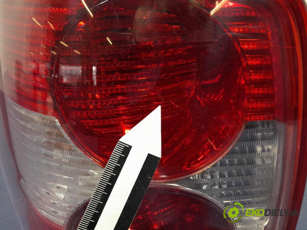 Vw Passat 2004 svetlo / reflektor zad ľavá Vonkajsia: