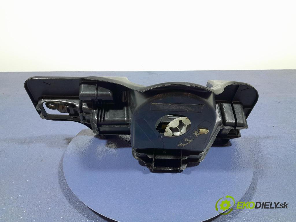 Toyota Prius 2007 koš kola: Náhradní 64777-47010