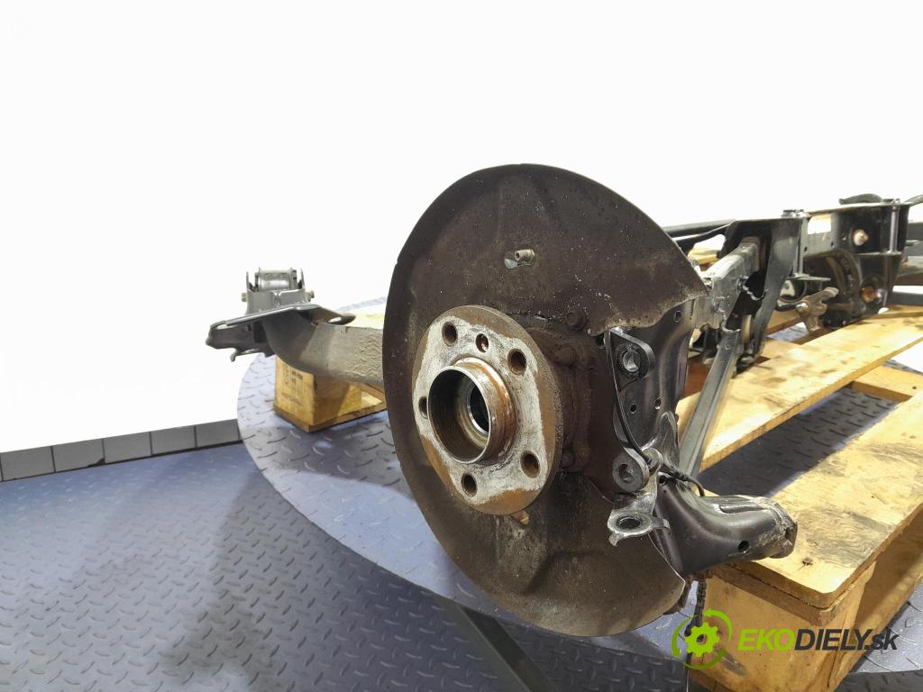 Bmw Seria 2 2021 výstuha Pozastavenia: zad