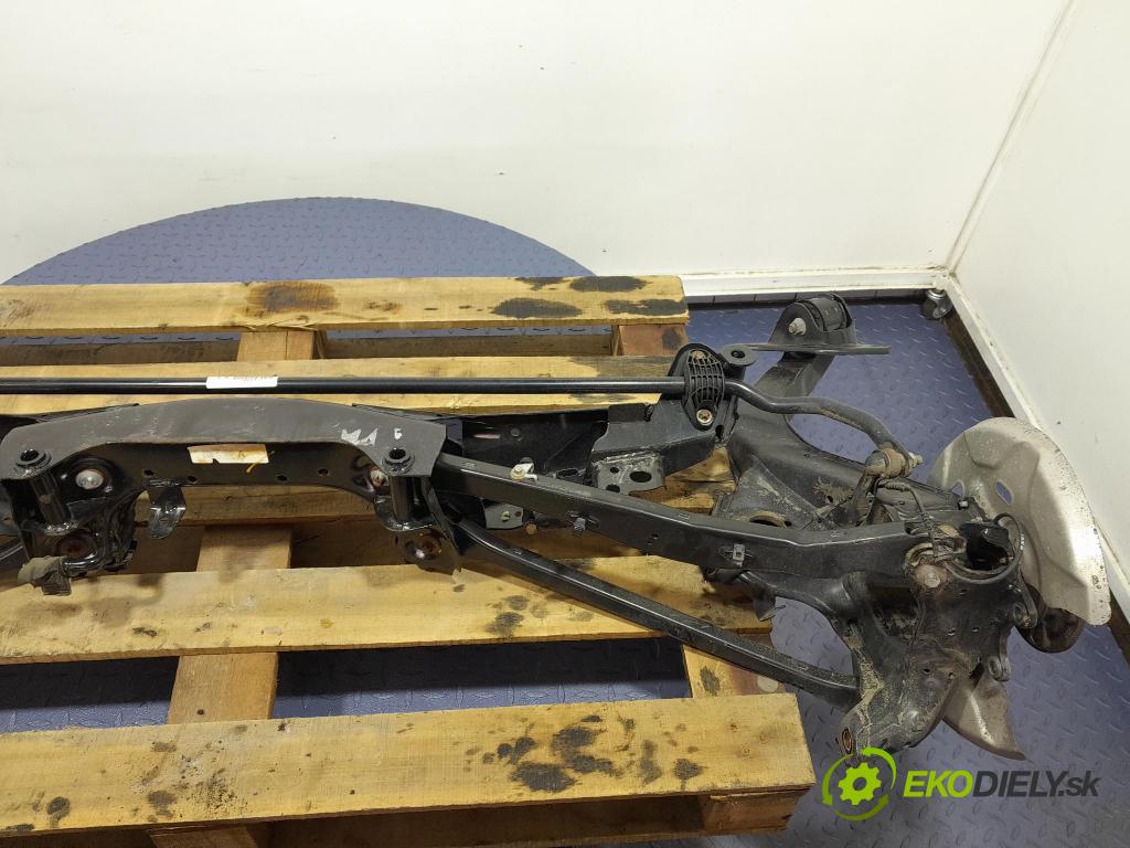 Bmw Seria 2 2021 výstuha Pozastavenia: zad