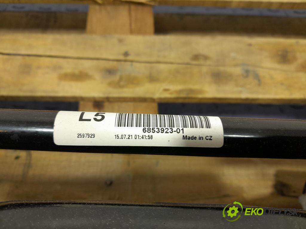 Bmw Seria 2 2021 výztuha Pozastavenia: Zad: 