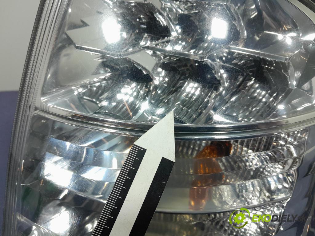 Toyota Prius 2007 svetlo / reflektor zad Prava: Vonkajsia: A046040