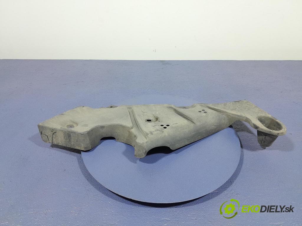 Bmw Seria 2 2021 kryt Plast: podvozek: 9883653