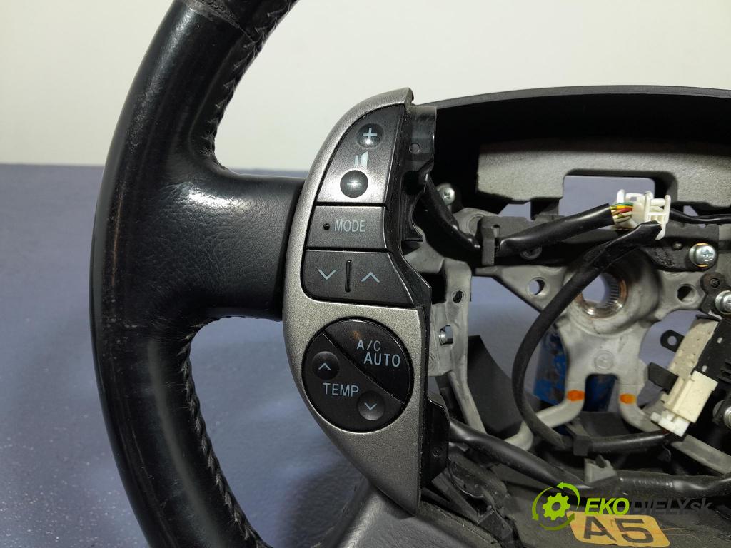 Toyota Prius 2007 volant