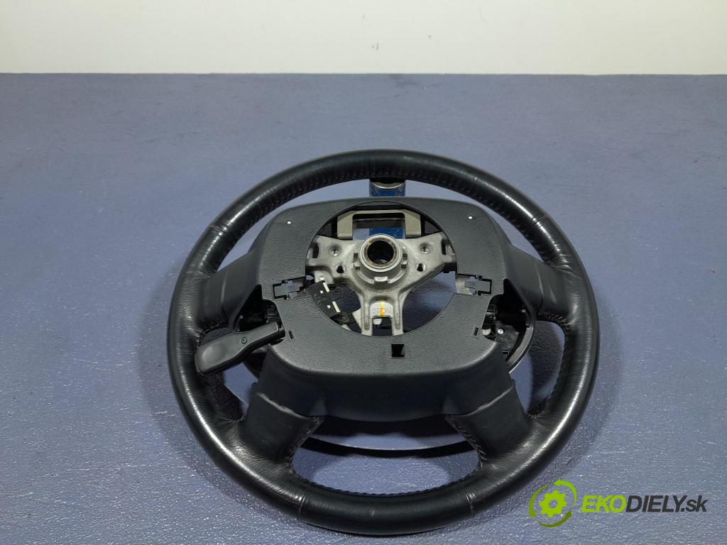 Toyota Prius 2007 volant 