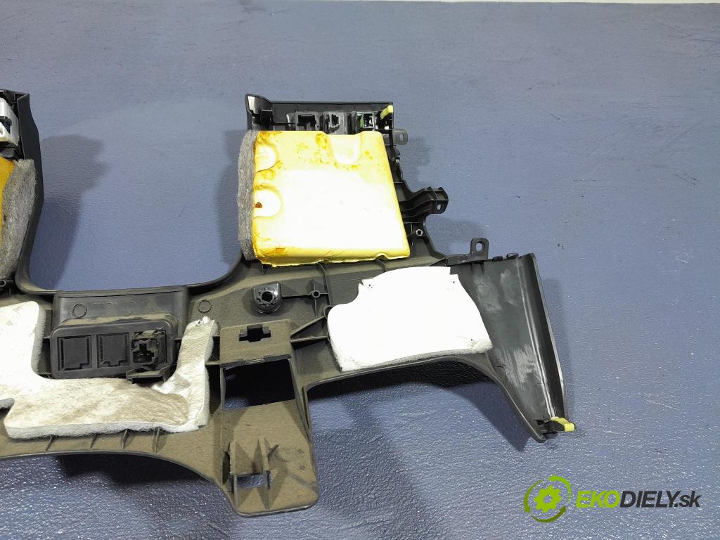 Toyota Prius 2007 kryt Plast: Interiéry: 55045-4707