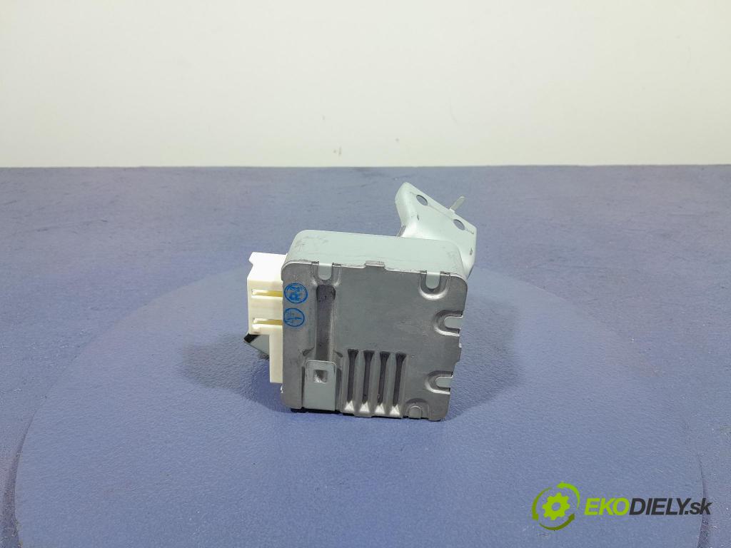 Toyota Prius 2007 riadiaca jednotka 89650 -47210