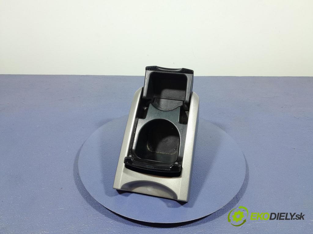 Toyota Prius 2007 kastlík 1A8C1-009G