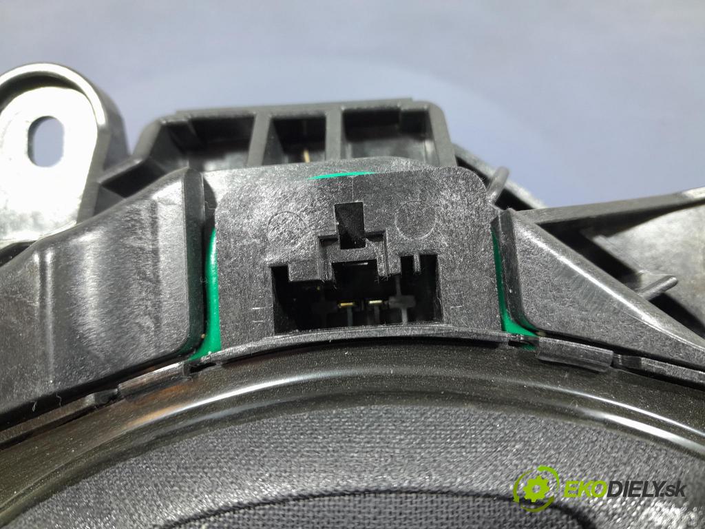 Bmw M5 2019 Mluvčí: / Subwoofer: 6801076