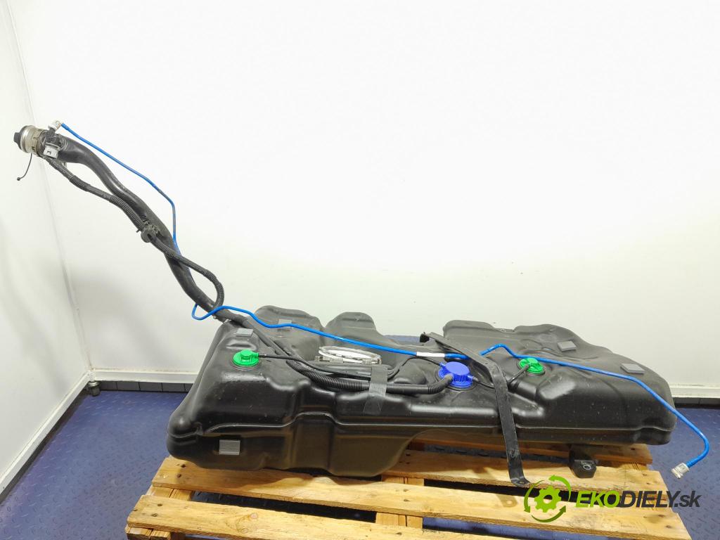 Bmw Seria 2 2021 Nádrž: paliva 7465135