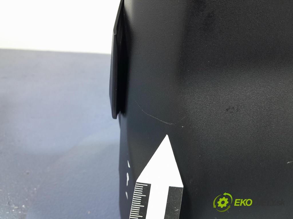 Bmw M5 2019 kryt Plast: Interiéry: 9329536