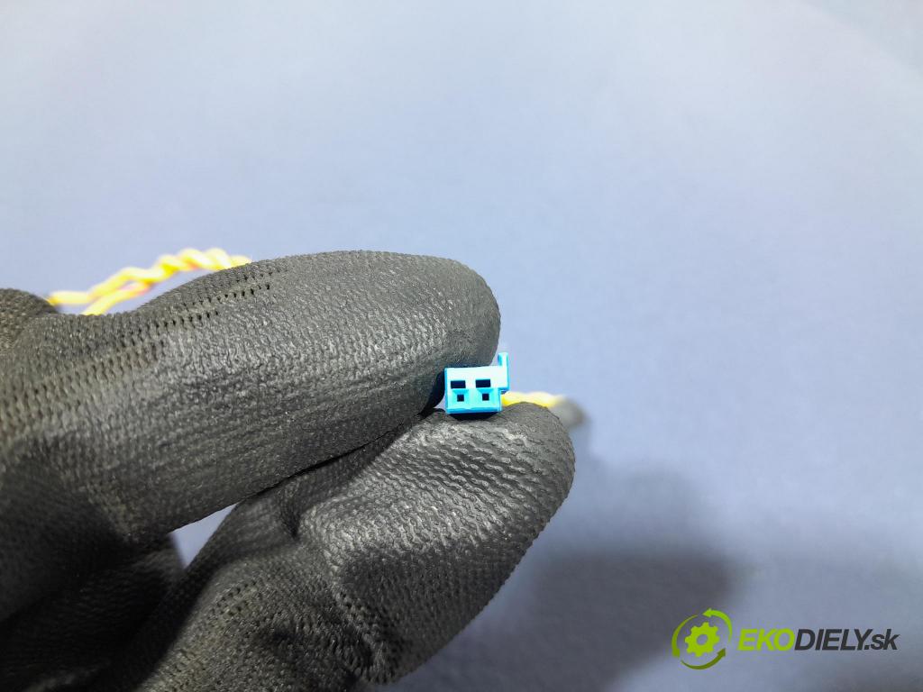 Bmw M5 2019 Mluvčí: / Subwoofer: 9184794