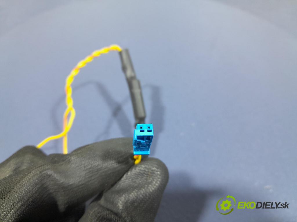 Bmw M5 2019 Mluvčí: / Subwoofer: 9184794